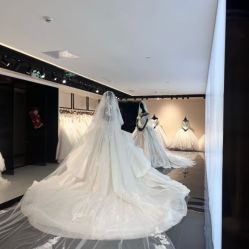 -MISS MIA 婚纱品牌馆