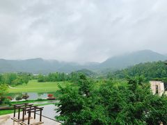 -凤凰谷天澜度假酒店云天阁自助餐