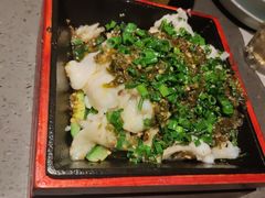 烫口雪花石锅鱼-老头儿油爆虾(星光一期店)