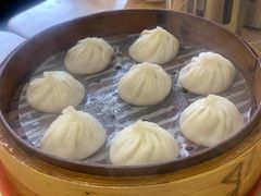 招牌鲜肉小笼汤包-玖鲜小笼(中山广场店)