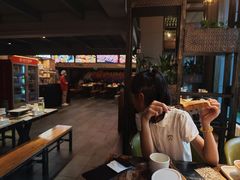 -管氏翅吧(广渠门店)