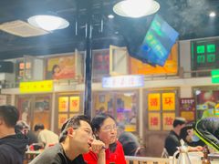 -马路牙子烧烤音乐酒馆(望京店)