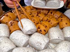 -李与白包子铺(桐梓林店)