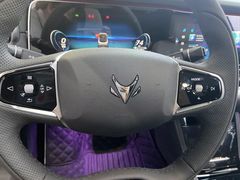 -ARCFOX极狐(世纪金源店)