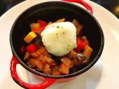 温泉蛋烩蔬菜-LA  PETANQUE(泰安路店)