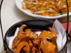 爆汁手撕乳鸽-莞府家宴·东莞菜(市民服务中心店)