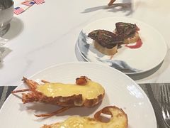 -OPUS+聚全日餐厅(广州增城碧桂园希尔顿逸林酒店)