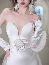 -艾米丽婚纱礼服