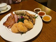 明泰谷拼盘-明泰谷泰国餐厅(正大广场店)