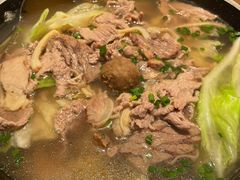 -川堂风·跷脚牛肉·乐山爆炒(宝山日月光店)