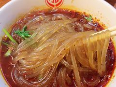 -万记麻辣烫国展总店