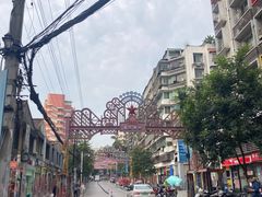 -黄桷坪涂鸦艺术街