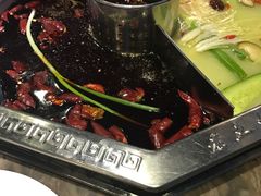 -佬土鹅肠火锅(中建大观店)