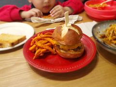 -HELLO 27 意面·沙拉·帕尼尼