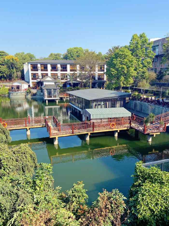 先歌山水山庄(九围店)-"点评app首页推荐看到的,瞬间被美丽的景.