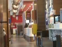 大堂-麦当劳(无锡滨湖万达店)