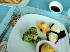 希灵鱼寿司-亚洲国际大酒店·云顶阁旋转自助餐厅