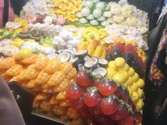 -周日夜市