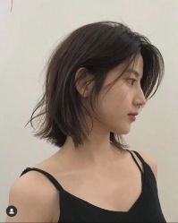 -首脑美发沙龙
