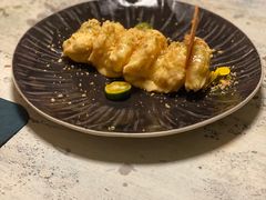 招牌沙汁大虾球-T館·花园艺术餐厅