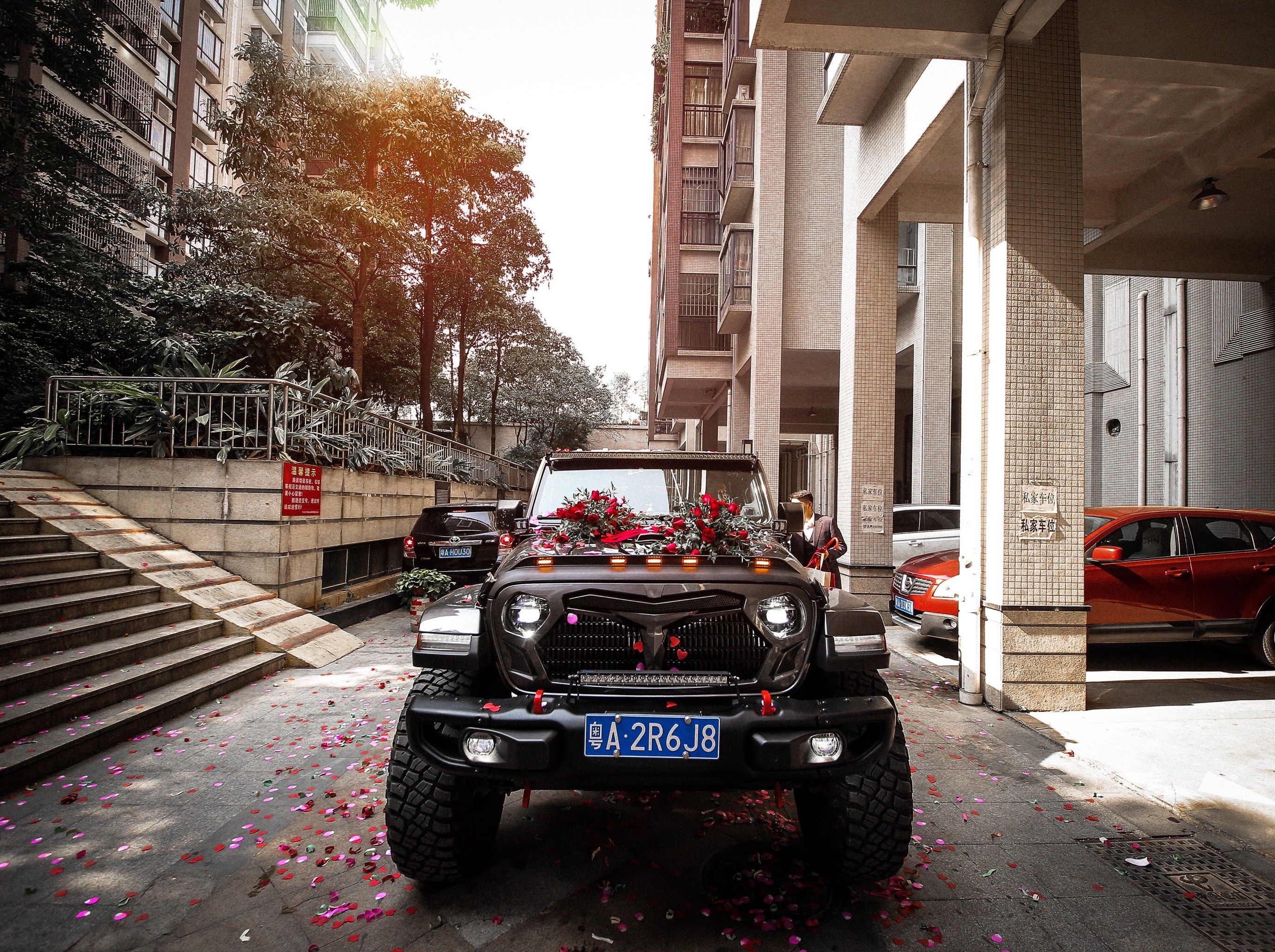 牧马人 #值得入手的车 #硬派越野 
牧马人车队的压迫感,还真不是