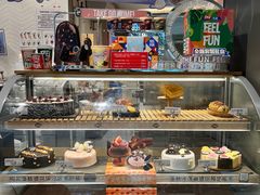 -DQ·蛋糕·冰淇淋(龙湖狮山天街店)