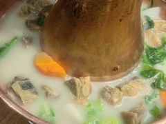 -雀舞云南菜(天津天河城购物中心店)