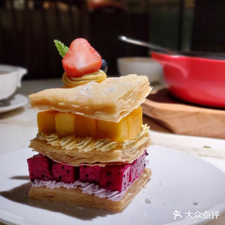 这家店吃起来也没看起来那么贵嘛~好吃!大力推荐!