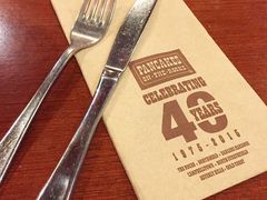 -Pancakes on the rocks(Darling Harbour)