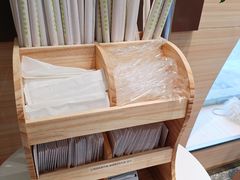 -奈雪的茶(百盛店)
