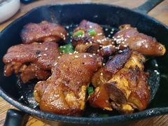 香辣烤猪蹄-云海肴云南菜(花园城店)