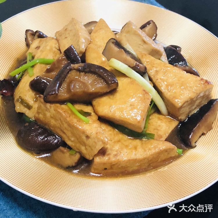 香菇炒豆腐