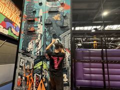 -Tenker Club弹刻极限主题公园 · 蹦床 · 团建 · 生日派对(大关店)