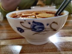 -老字号杨坡红油米线腊汁肉夹馍(东四道巷店)