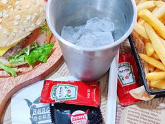 -Burger Double汉堡双倍