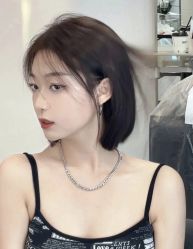 -变画·发型STUDIO