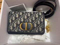 -小飞侠奢侈品回收 寄卖 养护(宝山宝龙广场店)