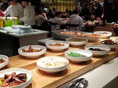 -钱小奴海鲜自助黑金店(杭州滨江龙湖店)
