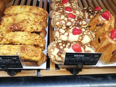 榴莲可丽饼-Let's Taipei 非常烘焙(太古里店)