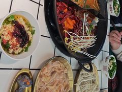 -扎起市井老火锅(乐山总店)