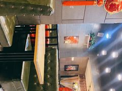 -愉肴麻辣香锅(中山路店)