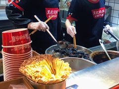 -黑色经典臭豆腐·湖南特产(步行街店)