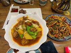 新疆大盘鸡-清真·玛丽亚新疆菜主题餐厅(浙江中路店)