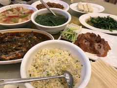 -月圆霖特色农家乐
