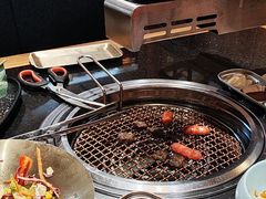 -韩烧牛中牛·甄选黑牛烤肉(黑金店)
