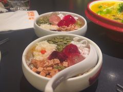 -麻六记(凤凰汇店)