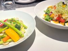 -MONICH牛排融合餐厅(和义大道购物中心店)