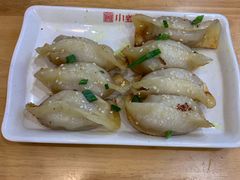 牛肉鍋貼-小姜锅贴(凤凰街店)