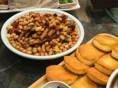 -95号酱骨·一块豆腐(展春园西路店)