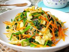 菠菜鸡蛋炖粉条-鲁南仔·滕州炒鸡(经三路店)
